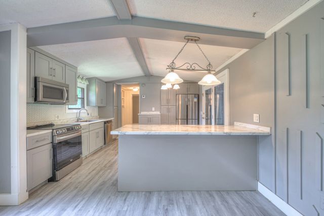 915 Hearthstone Ct, Smyrna, TN 37167