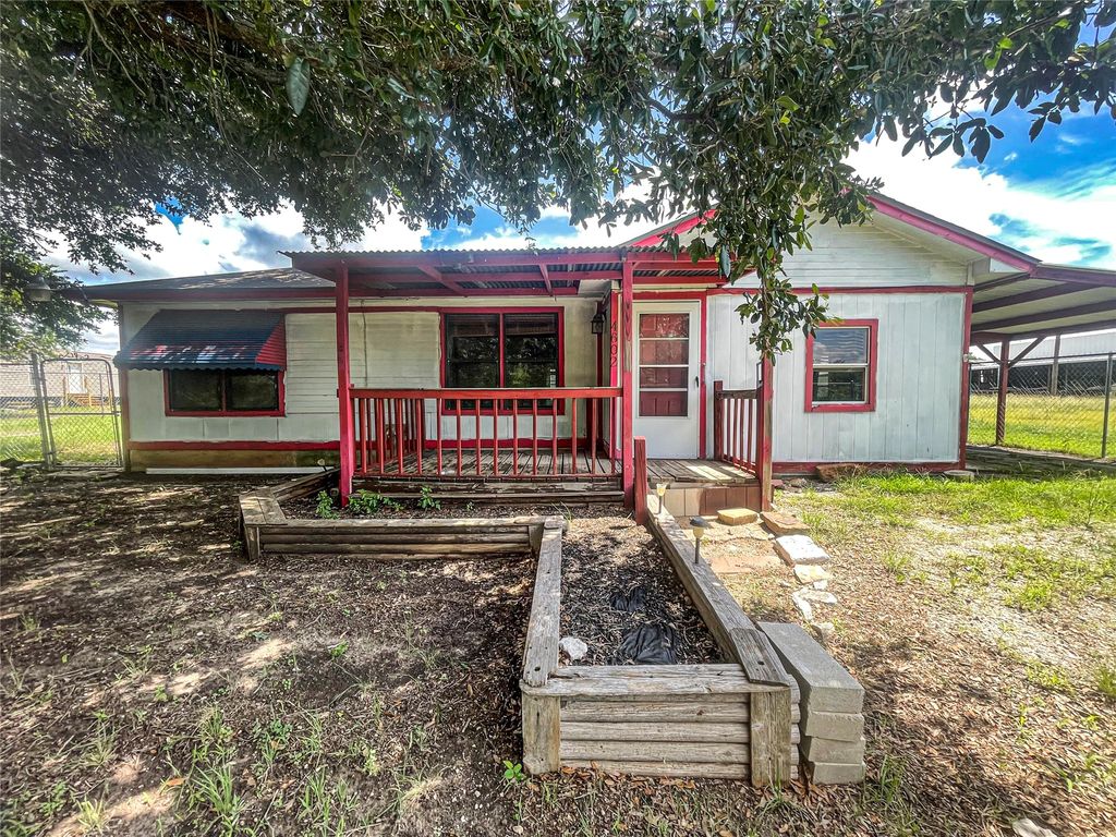 4602 Milburn Road, Cresson, TX 76035 — exterior