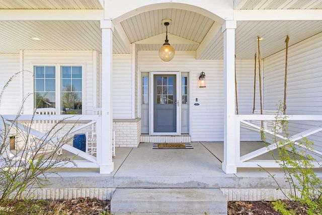 810 Sumac Street, Oregon, WI 53575