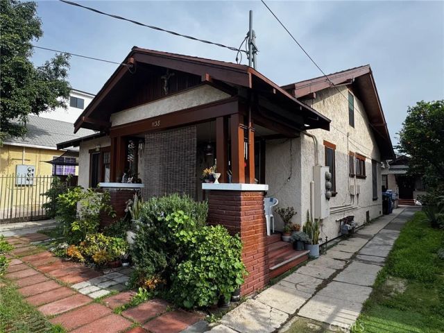 1138 S Ardmore, Los Angeles, CA 90006