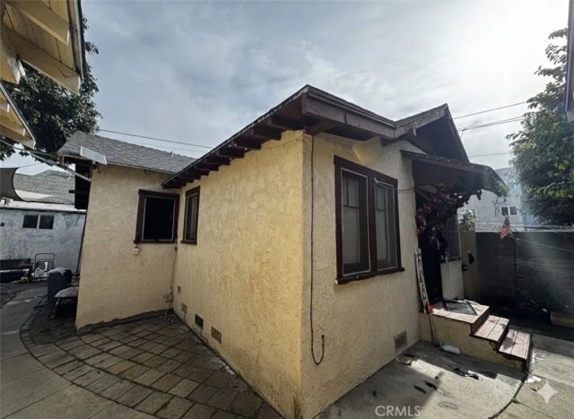 1138 S Ardmore, Los Angeles, CA 90006