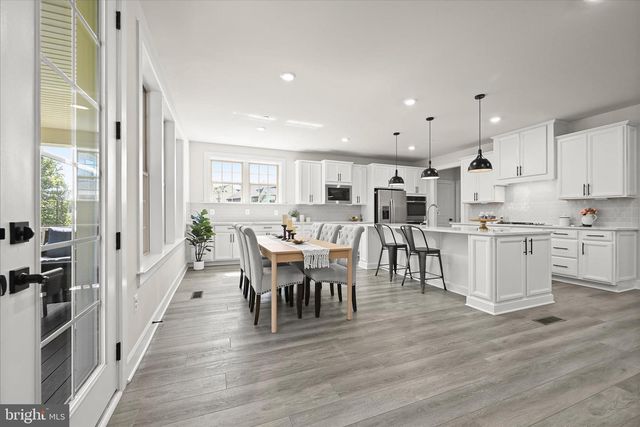 7691 CROSS CREEK DR, Columbia, MD 21044