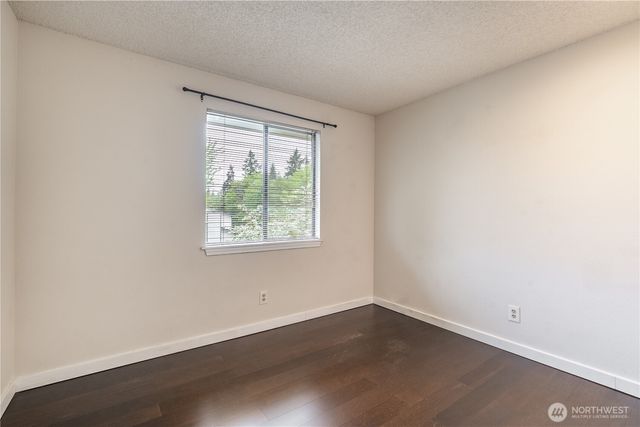 4515 SW 327th Street, Federal Way, WA 98023