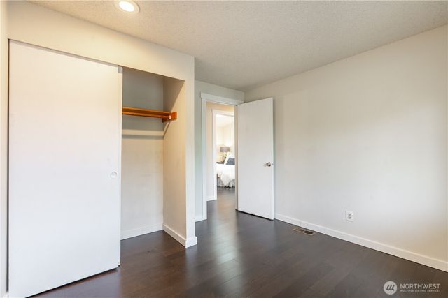4515 SW 327th Street, Federal Way, WA 98023