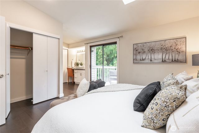 4515 SW 327th Street, Federal Way, WA 98023