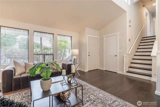 4515 SW 327th Street, Federal Way, WA 98023