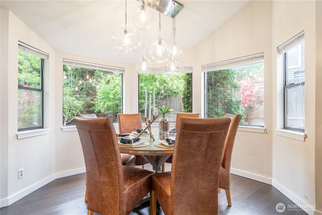 4515 SW 327th Street, Federal Way, WA 98023