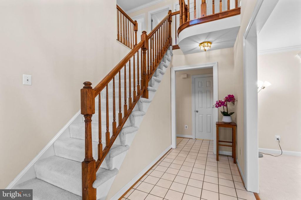 14907 MEANDERWOOD LN, Burtonsville, MD 20866