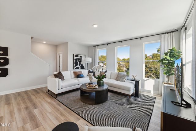 620 Hedrick Ridge Road 306, Cary, NC 27519