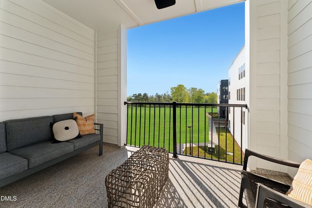 620 Hedrick Ridge Road 306, Cary, NC 27519