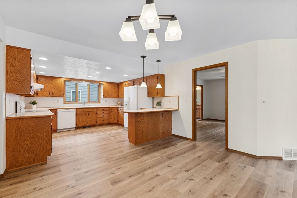 Image 14 of property listing at 145 W Nicklaus Avenue, Kalispell, MT 59901