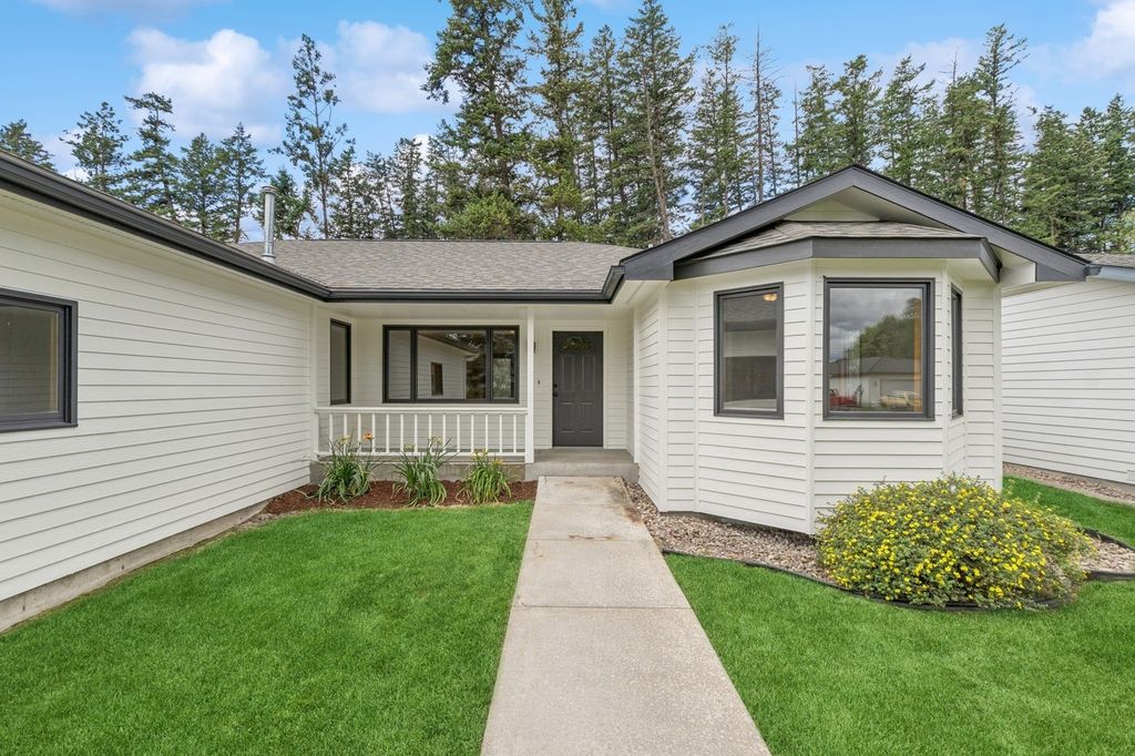 Image 2 of property listing at 145 W Nicklaus Avenue, Kalispell, MT 59901