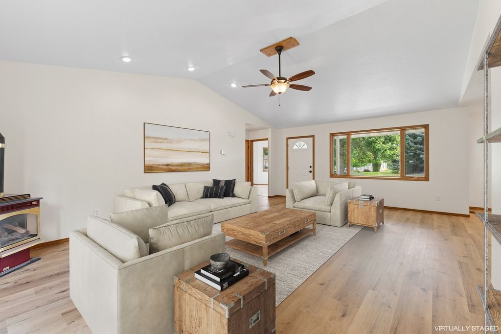 Image 6 of property listing at 145 W Nicklaus Avenue, Kalispell, MT 59901