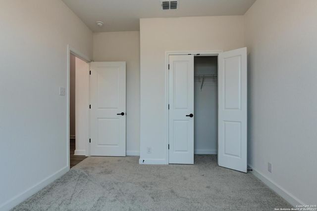 163 Heidi Hill, Castroville, TX 78009