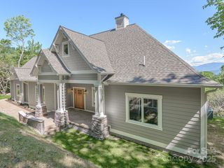 62 Sharp Road W, Black Mountain, NC 28711