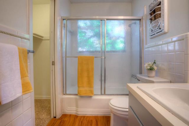 302 E 34th ST 206, Austin, TX 78705