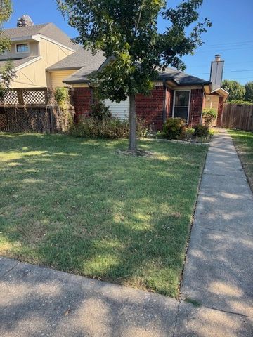 2118 Prairie Creek Trail, Garland, TX 75040