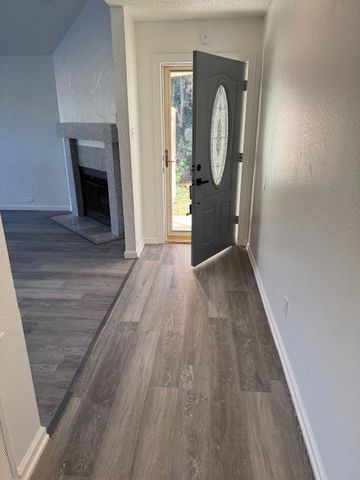 2118 Prairie Creek Trail, Garland, TX 75040