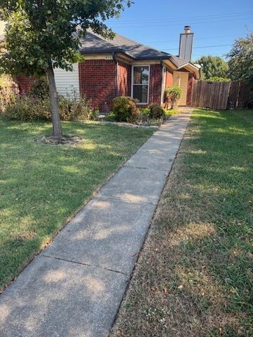 2118 Prairie Creek Trail, Garland, TX 75040