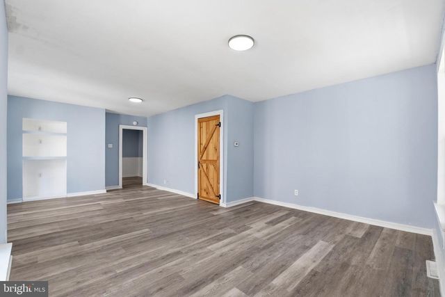110 MIDDLE AVE, Millville, NJ 08332