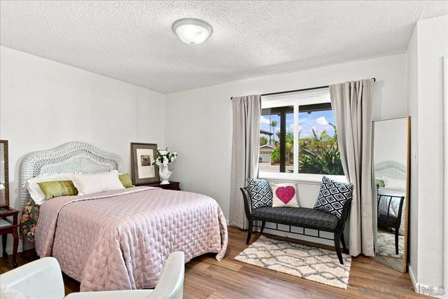 1325 5th St, Imperial Beach, CA 91932