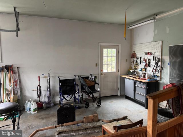 18514 INDIAN COTTAGE RD, Hagerstown, MD 21742