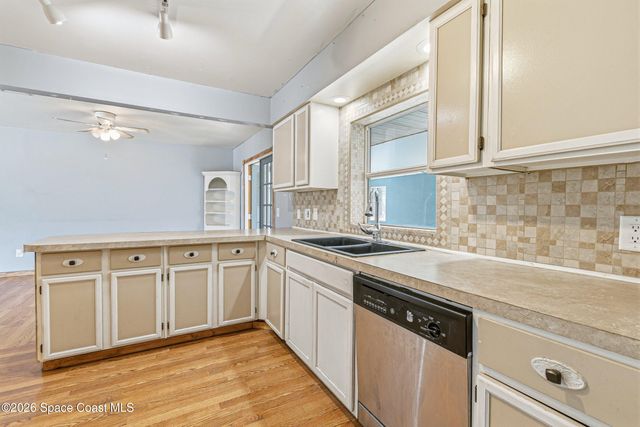 907 Gatewood Court NE, Palm Bay, FL 32905