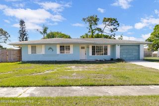 907 Gatewood Court NE, Palm Bay, FL 32905