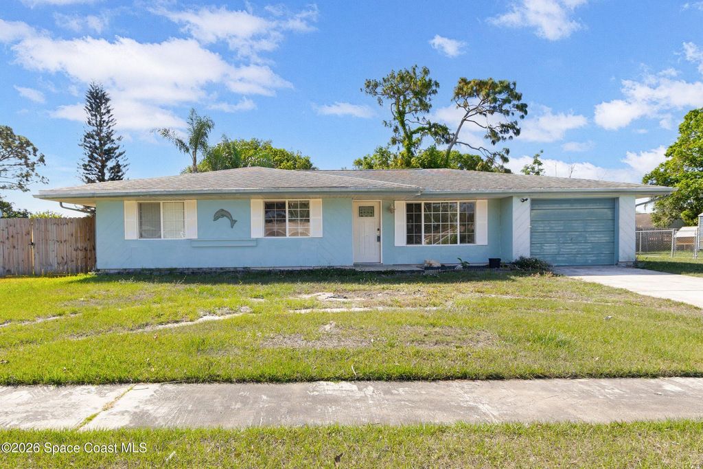 907 Gatewood Court NE, Palm Bay, FL 32905
