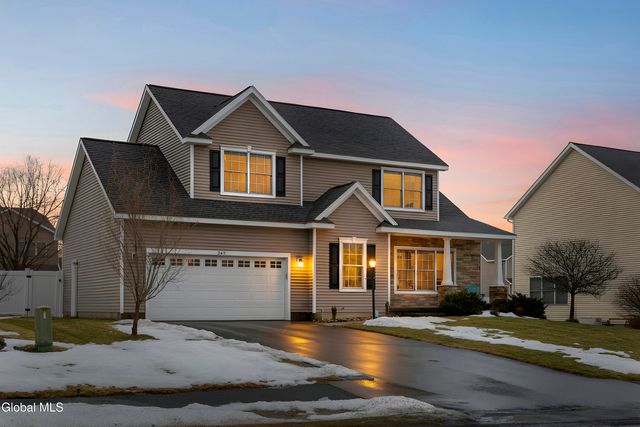 245 N Alandale Avenue, Niskayuna, NY 12304