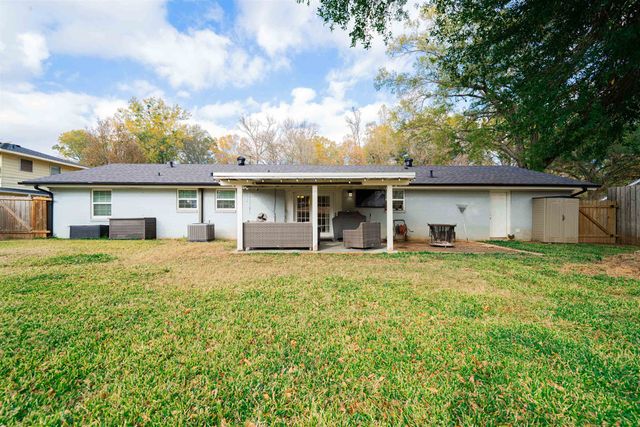 1312 Andrews St, Kilgore, TX 75662