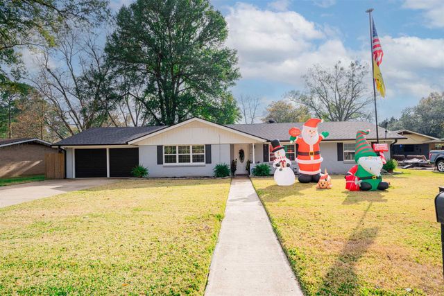 1312 Andrews St, Kilgore, TX 75662