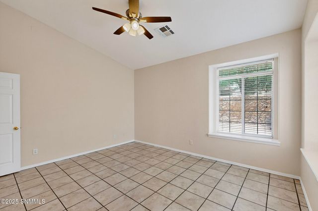 1529 Pebble Beach Road, Las Cruces, NM 88011