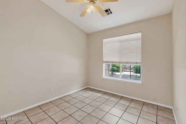 1529 Pebble Beach Road, Las Cruces, NM 88011