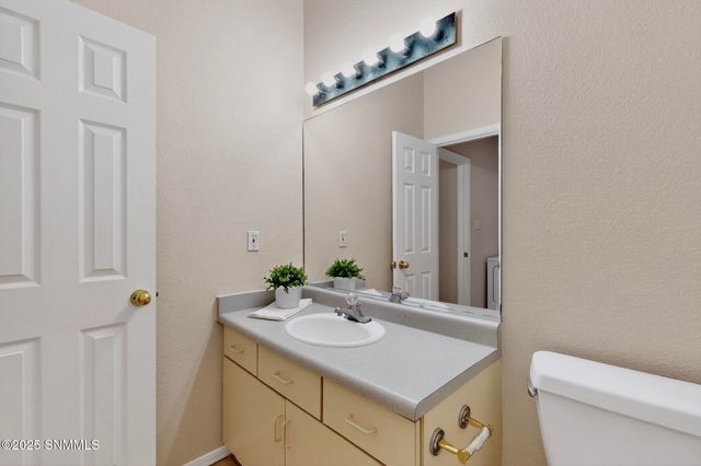 1529 Pebble Beach Road, Las Cruces, NM 88011