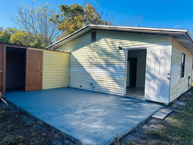 2107 VINCENT ROAD, Orlando, FL 32817