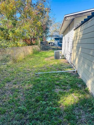 2107 VINCENT ROAD, Orlando, FL 32817