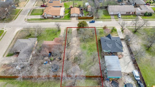 643 Michaels Drive, Duncanville, TX 75116