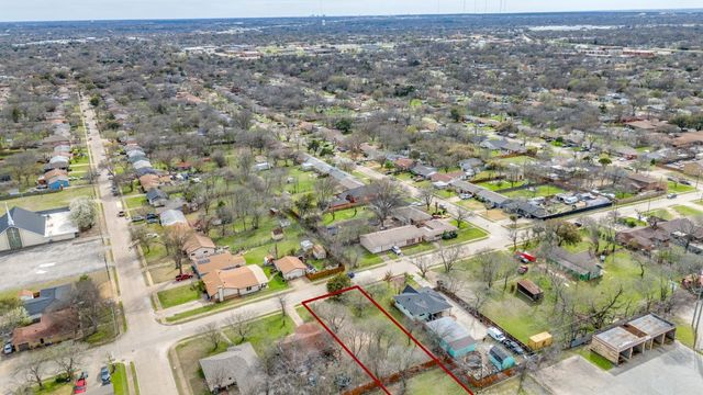 643 Michaels Drive, Duncanville, TX 75116