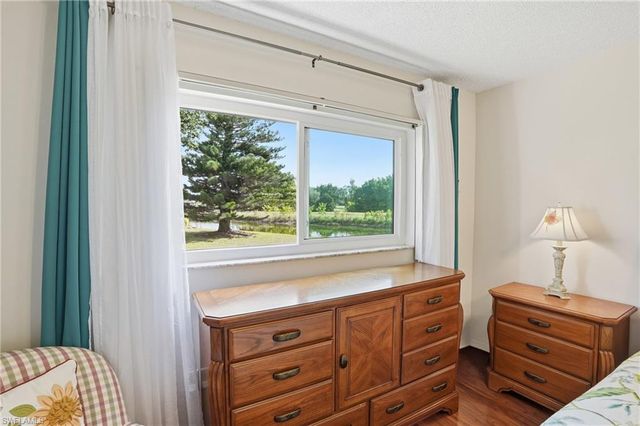 5451 Rattlesnake Hamm RD D-108, Naples, FL 34113