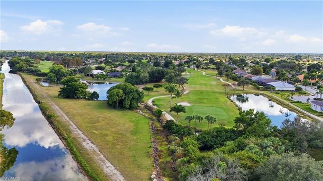 5451 Rattlesnake Hamm RD D-108, Naples, FL 34113