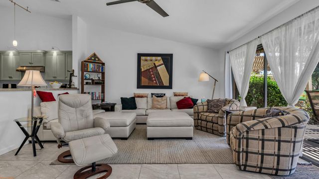77673 Woodhaven Drive S, Palm Desert, CA 92211