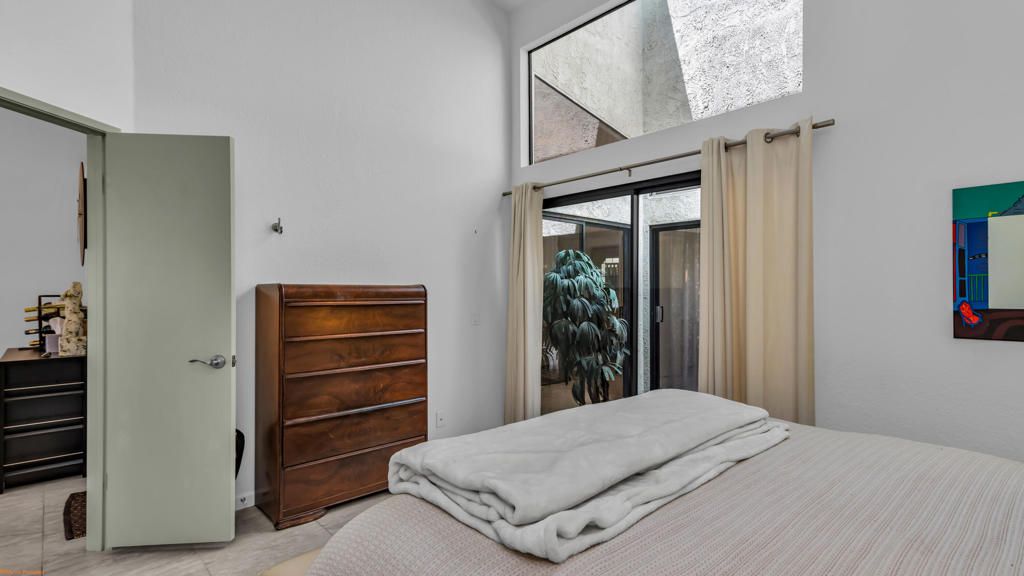 Image 12 of property listing at 77673 Woodhaven Drive S, Palm Desert, CA 92211