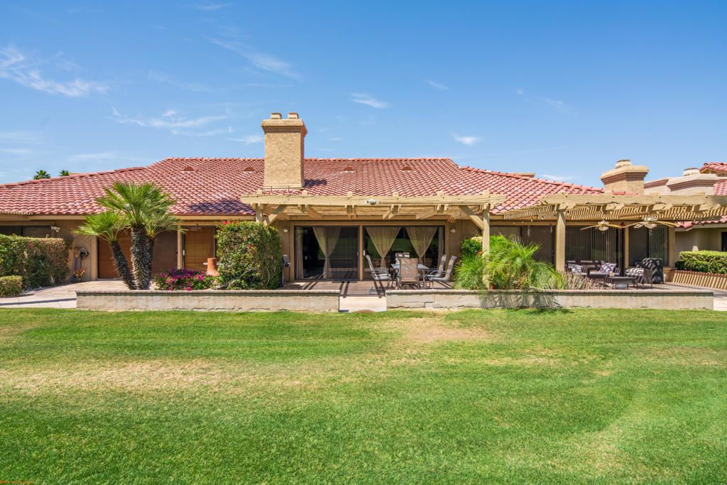 Image 28 of property listing at 77673 Woodhaven Drive S, Palm Desert, CA 92211