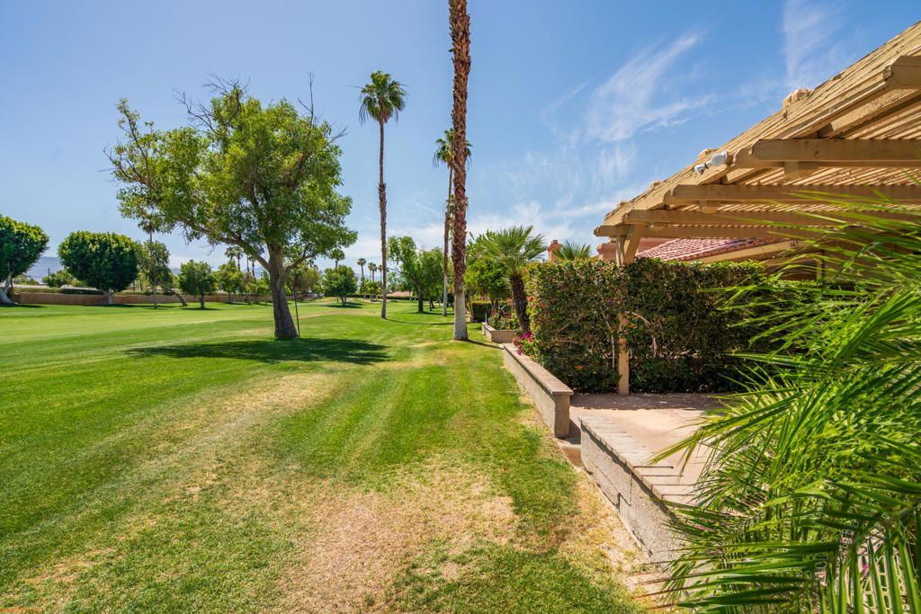Image 30 of property listing at 77673 Woodhaven Drive S, Palm Desert, CA 92211