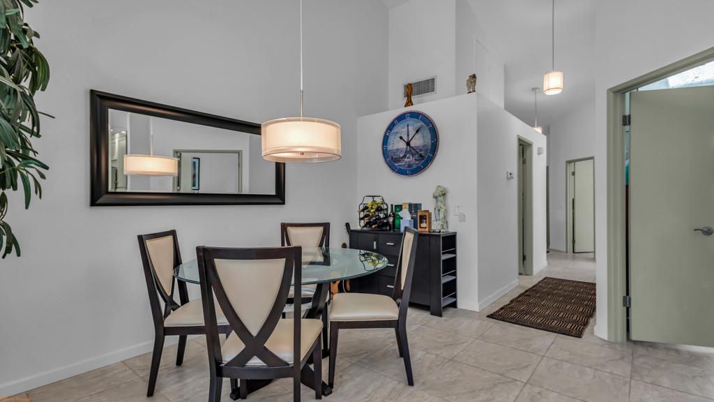 Image 9 of property listing at 77673 Woodhaven Drive S, Palm Desert, CA 92211