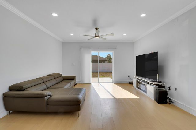 2120 SW Trenton, Port St. Lucie, Port St Lucie, FL 34984