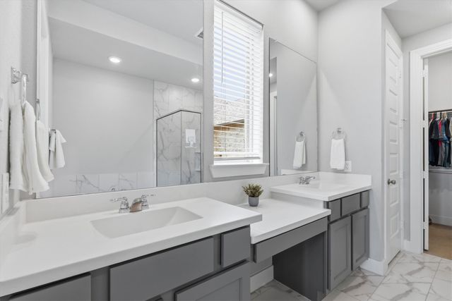 1108 Claiborne Drive, Aubrey, TX 76227