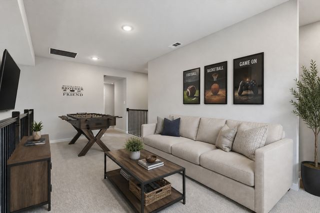 1108 Claiborne Drive, Aubrey, TX 76227