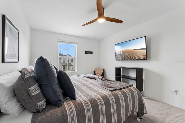 2322 ENDEAVOR WAY, Minneola, FL 34715